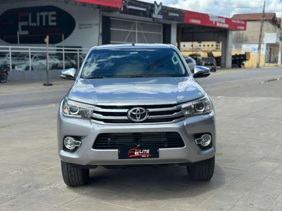 TOYOTA-HILUX-2.8 SRX 4X4 CD 16V DIESEL 4P AUTOMÁTICO TOYOTA-HILUX-2016