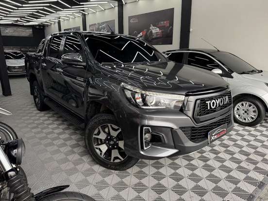 TOYOTA-HILUX-2.8 SRX 4X4 CD 16V DIESEL 4P AUTOMÁTICO TOYOTA-HILUX-2020