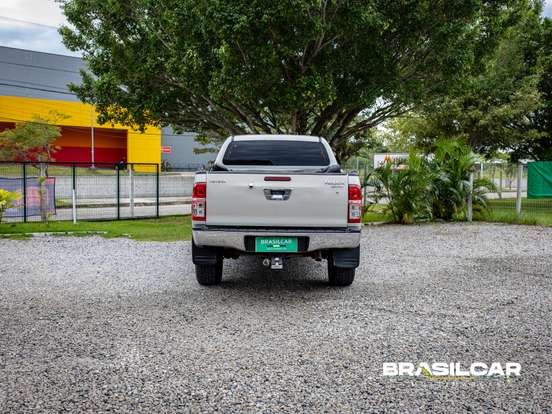 TOYOTA-HILUX-3.0 SRV 4X4 CD 16V TURBO INTERCOOLER DIESEL 4P AUTOMÁTICO TOYOTA-HILUX-2013
