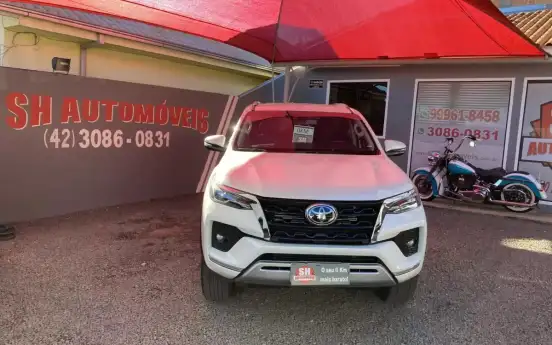 TOYOTA-HILUX SW4-2026