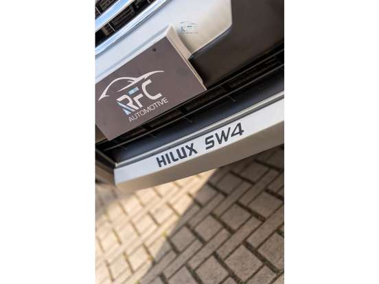 TOYOTA-HILUX SW4-2012