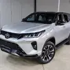 TOYOTA HILUX SW4 2.8 D-4D TURBO DIESEL DIAMOND 7L 4X4 AUTOMÁTICO TOYOTA HILUX SW4 2.8 D-4D TURBO DIESEL DIAMOND 7L 4X4 AUTOMÁTICO