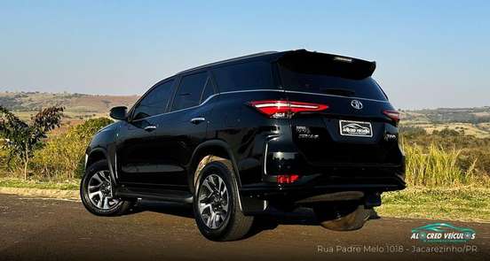 TOYOTA-HILUX SW4-2022