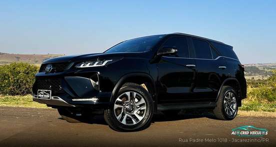 TOYOTA-HILUX SW4-2022