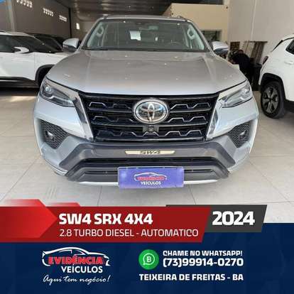 TOYOTA-HILUX SW4-2023