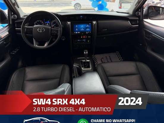 TOYOTA-HILUX SW4-2.8 D-4D TURBO DIESEL SRX 4X4 AUTOMÁTICO TOYOTA-HILUX SW4-2023
