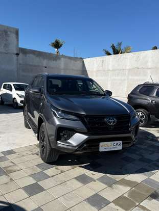 TOYOTA-HILUX SW4-2023