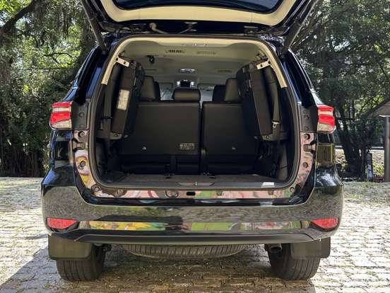 TOYOTA-HILUX SW4-2021