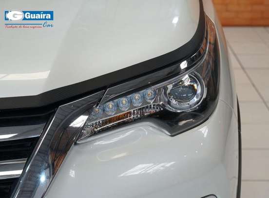 TOYOTA-HILUX SW4-2.8 SRX 4X4 16V TURBO INTERCOOLER DIESEL 4P AUTOMÁTICO TOYOTA-HILUX SW4-2017