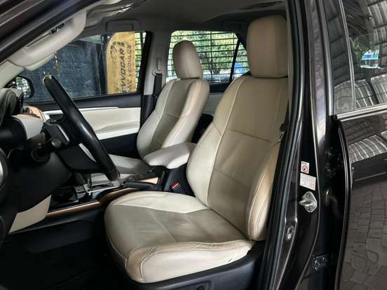 TOYOTA-HILUX SW4-2018