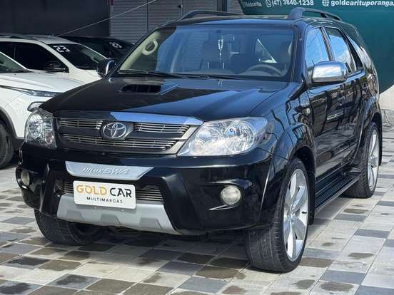 TOYOTA-HILUX SW4-3.0 SRV 4X4 16V TURBO INTERCOOLER DIESEL 4P AUTOMÁTICO TOYOTA-HILUX SW4-2006