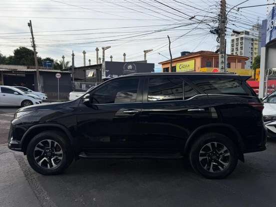 TOYOTA-HILUX SW4-4.0 SRX 4X4 7 LUGARES V6 24V GASOLINA 4P AUTOMÁTICO TOYOTA-HILUX SW4-2016