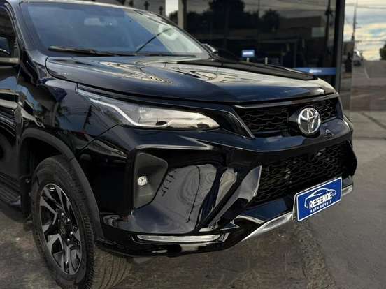 TOYOTA-HILUX SW4-2016