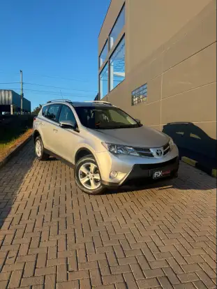 TOYOTA-RAV4-2.0 4X2 16V GASOLINA 4P AUTOMÁTICO TOYOTA-RAV4-2013