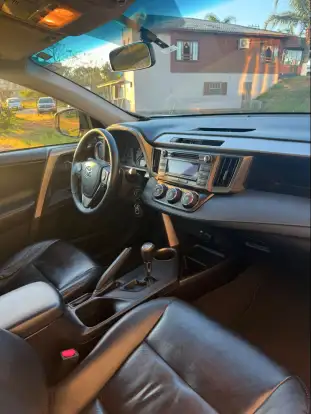 TOYOTA-RAV4-2013