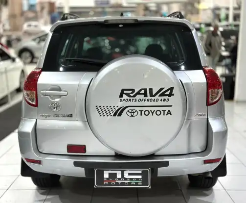TOYOTA-RAV4-2005