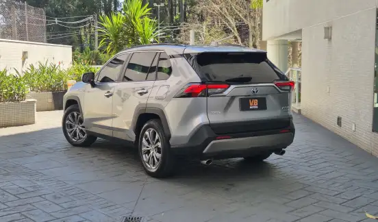 TOYOTA-RAV4-2022