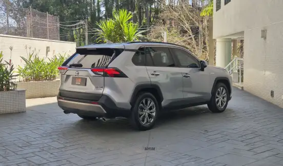 TOYOTA-RAV4-2022