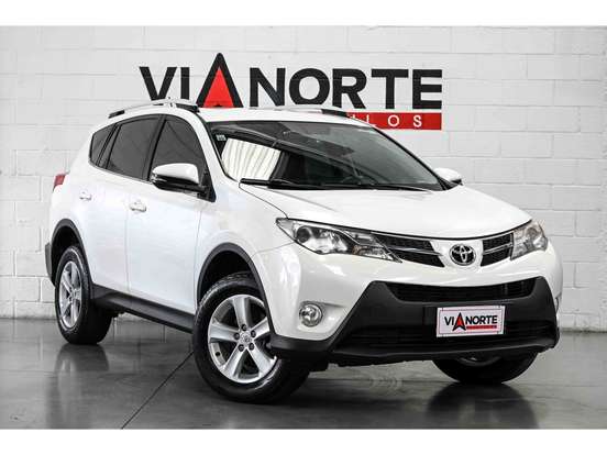 TOYOTA-RAV4-2014
