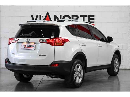 TOYOTA-RAV4-2014