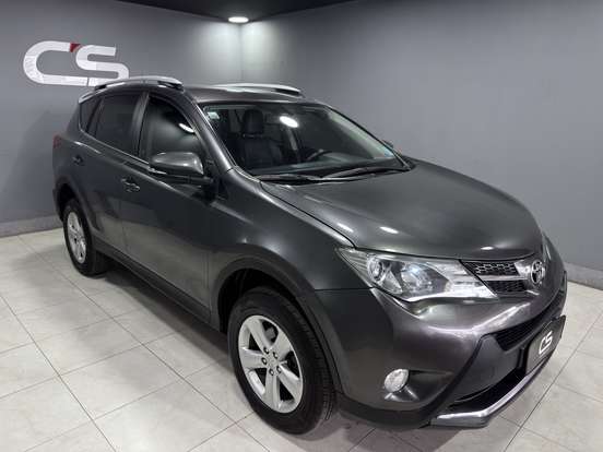 TOYOTA-RAV4-2.0 4X4 16V GASOLINA 4P AUTOMÁTICO TOYOTA-RAV4-2013