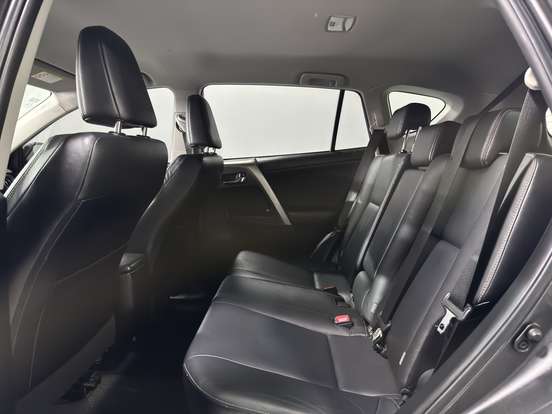 TOYOTA-RAV4-2013