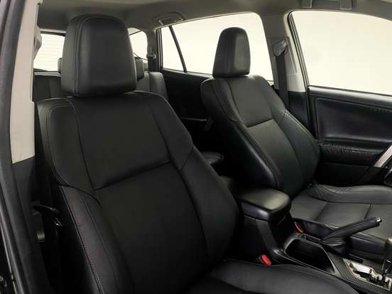 TOYOTA-RAV4-2.0 TOP 4X2 16V GASOLINA 4P AUTOMÁTICO TOYOTA-RAV4-2015