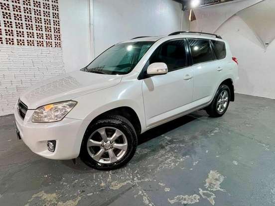 TOYOTA-RAV4-2011
