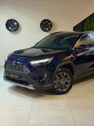 TOYOTA-RAV4-2023