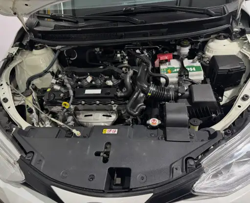 TOYOTA-YARIS-2020