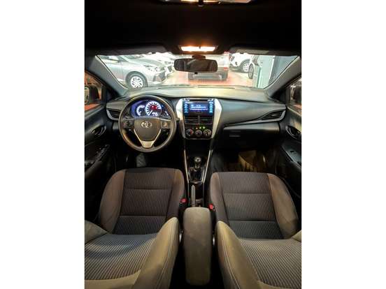 TOYOTA-YARIS-1.3 16V FLEX XL LIVE MANUAL TOYOTA-YARIS-2020