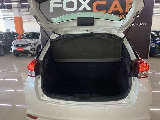 TOYOTA-YARIS-1.3 16V FLEX XL MULTIDRIVE TOYOTA-YARIS-2019
