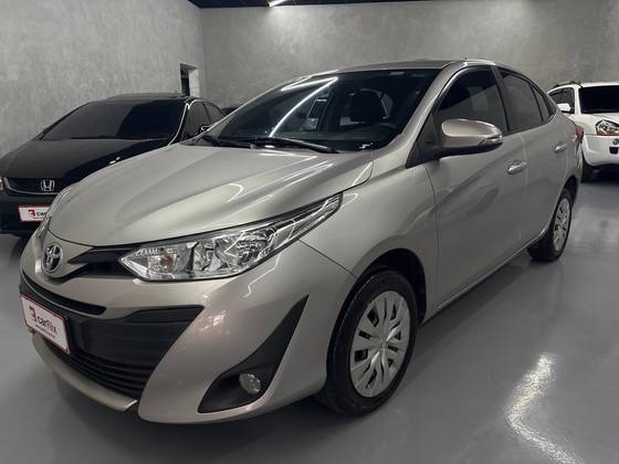 TOYOTA YARIS 1.5 16V FLEX SEDAN XL LIVE MULTIDRIVE