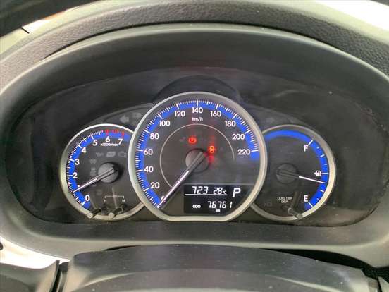 TOYOTA-YARIS-2021