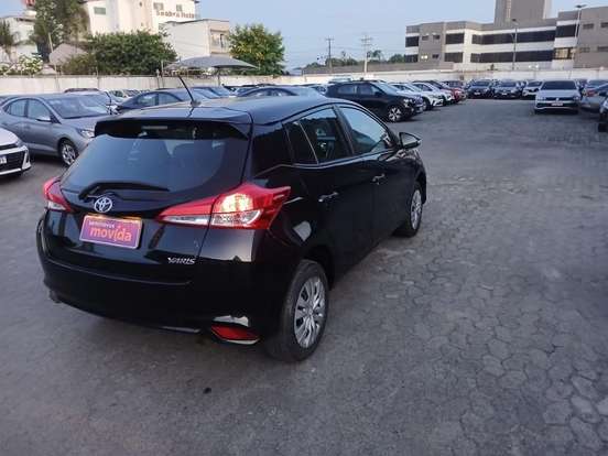 TOYOTA-YARIS-2024
