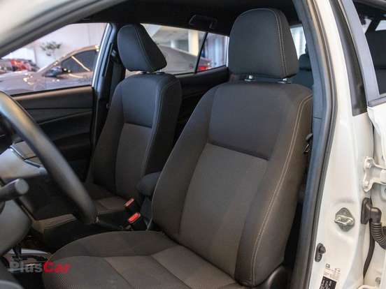 TOYOTA-YARIS-2024
