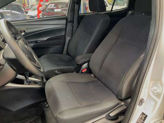 TOYOTA-YARIS-1.5 16V FLEX XL PLUS CONNECT MULTIDRIVE TOYOTA-YARIS-2019