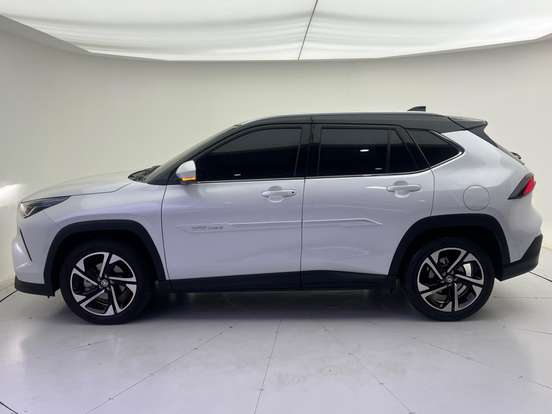TOYOTA-YARIS CROSS-2026