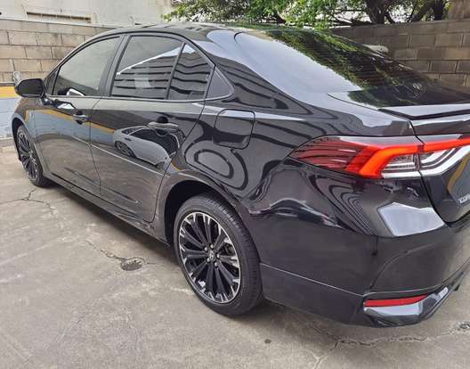 TOYOTA-COROLLA-2023
