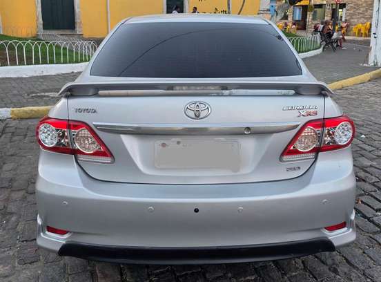 TOYOTA-COROLLA-2012