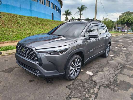 TOYOTA-COROLLA CROSS-2023