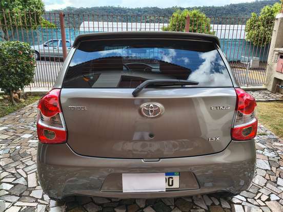 TOYOTA-ETIOS-2016