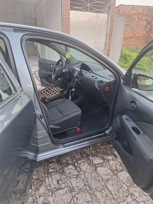 TOYOTA-ETIOS-2015