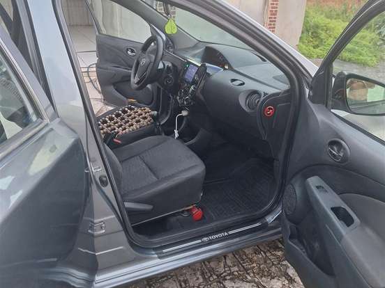 TOYOTA-ETIOS-1.3 X 16V FLEX 4P MANUAL TOYOTA-ETIOS-2015