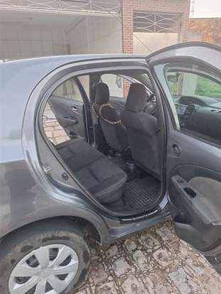 TOYOTA-ETIOS-1.3 X 16V FLEX 4P MANUAL TOYOTA-ETIOS-2015