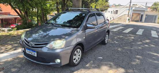 TOYOTA-ETIOS-1.5 XS 16V FLEX 4P MANUAL TOYOTA-ETIOS-2016