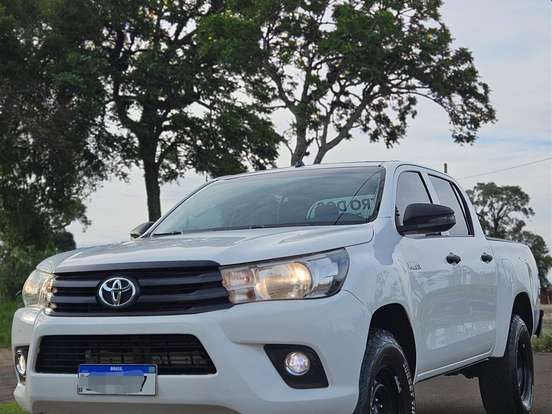 TOYOTA-HILUX-2.8 STD 4X4 CD 16V DIESEL 4P MANUAL TOYOTA-HILUX-2019