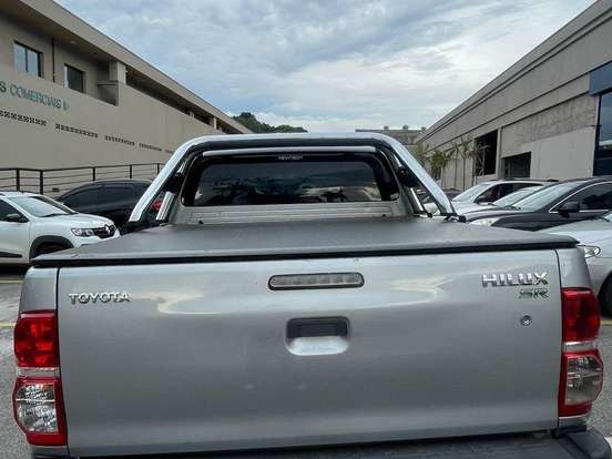 TOYOTA-HILUX-3.0 SR 4X4 CD 16V TURBO INTERCOOLER DIESEL 4P AUTOMÁTICO TOYOTA-HILUX-2014
