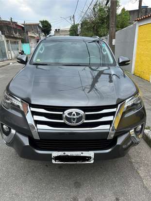 TOYOTA-HILUX SW4-2016