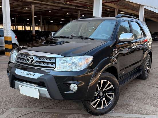 TOYOTA-HILUX SW4-3.0 SRV 4X4 16V TURBO INTERCOOLER DIESEL 4P AUTOMÁTICO TOYOTA-HILUX SW4-2007